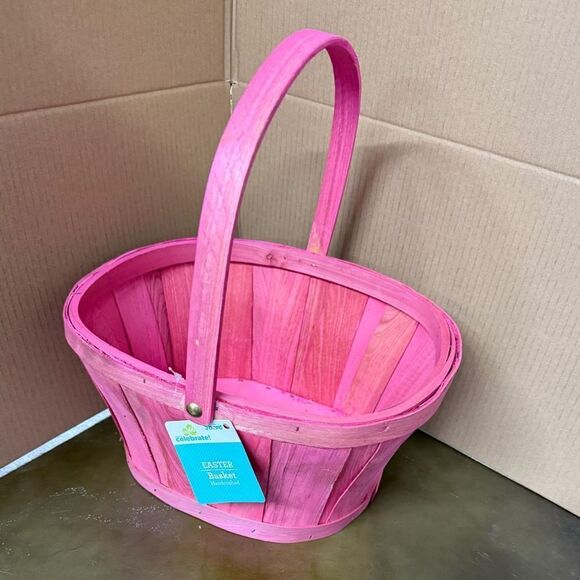 Pink Woven Basket with Handle - NEW - Picture 1 of 1